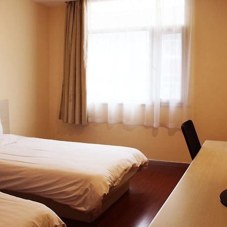Hanting Express Shanghai Shang Nan Room photo