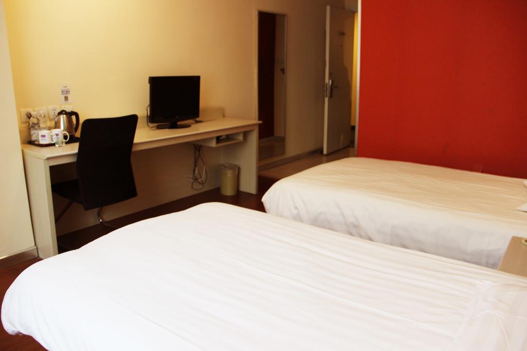 Hanting Express Shanghai Shang Nan Room photo