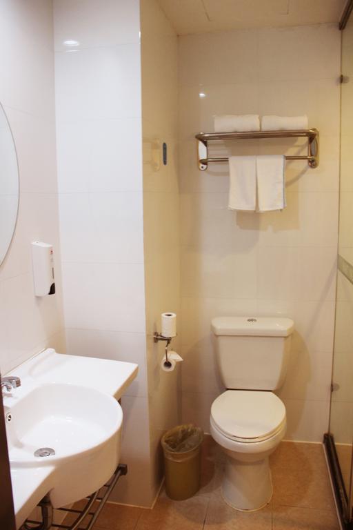 Hanting Express Shanghai Shang Nan Room photo